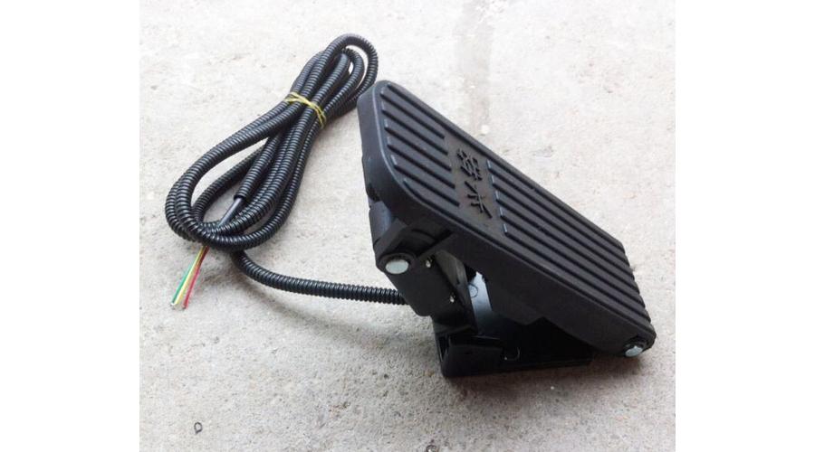 Electric Gas Pedal Electric throttles and pedals KellyControllers.eu